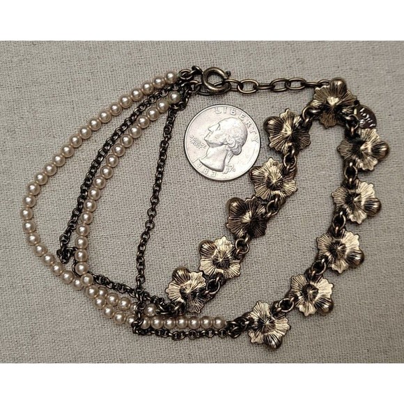 Ann Taylor Loft Rhinestone Collar Necklace Antiqued Champagne & Cream Faux Pearl - Picture 7 of 9